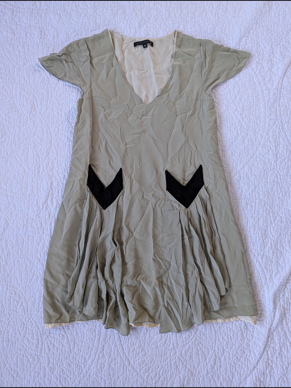 Olive Green V-Neck Short Sleeve Dress with Black Accent Pockets